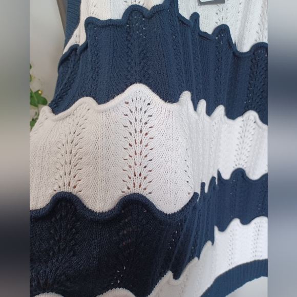 NWT Tommy Hilfiger Plus Tank - Picture 5 of 8